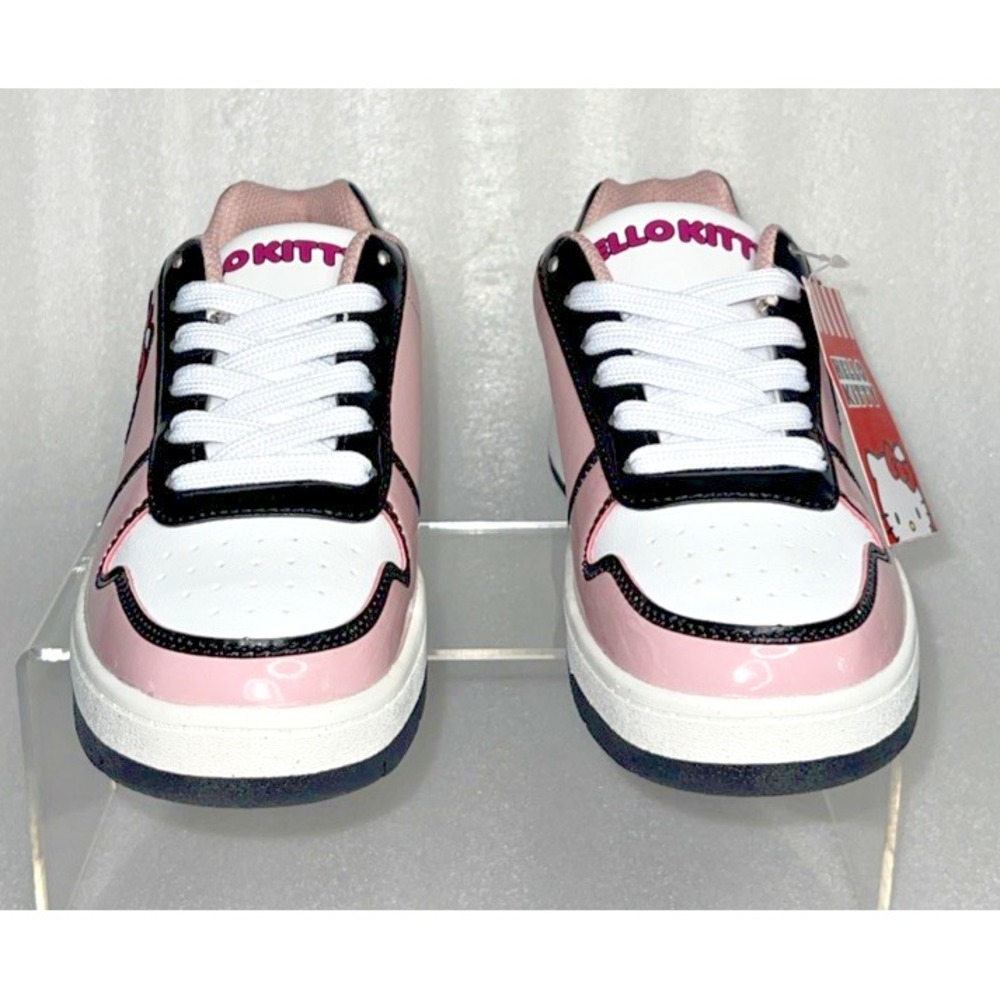 Sanrio Hello Kitty Court Sneakers Women's Size 7 Pink Lace Up Shoes NEW W/ TAGS - Picture 10 of 16